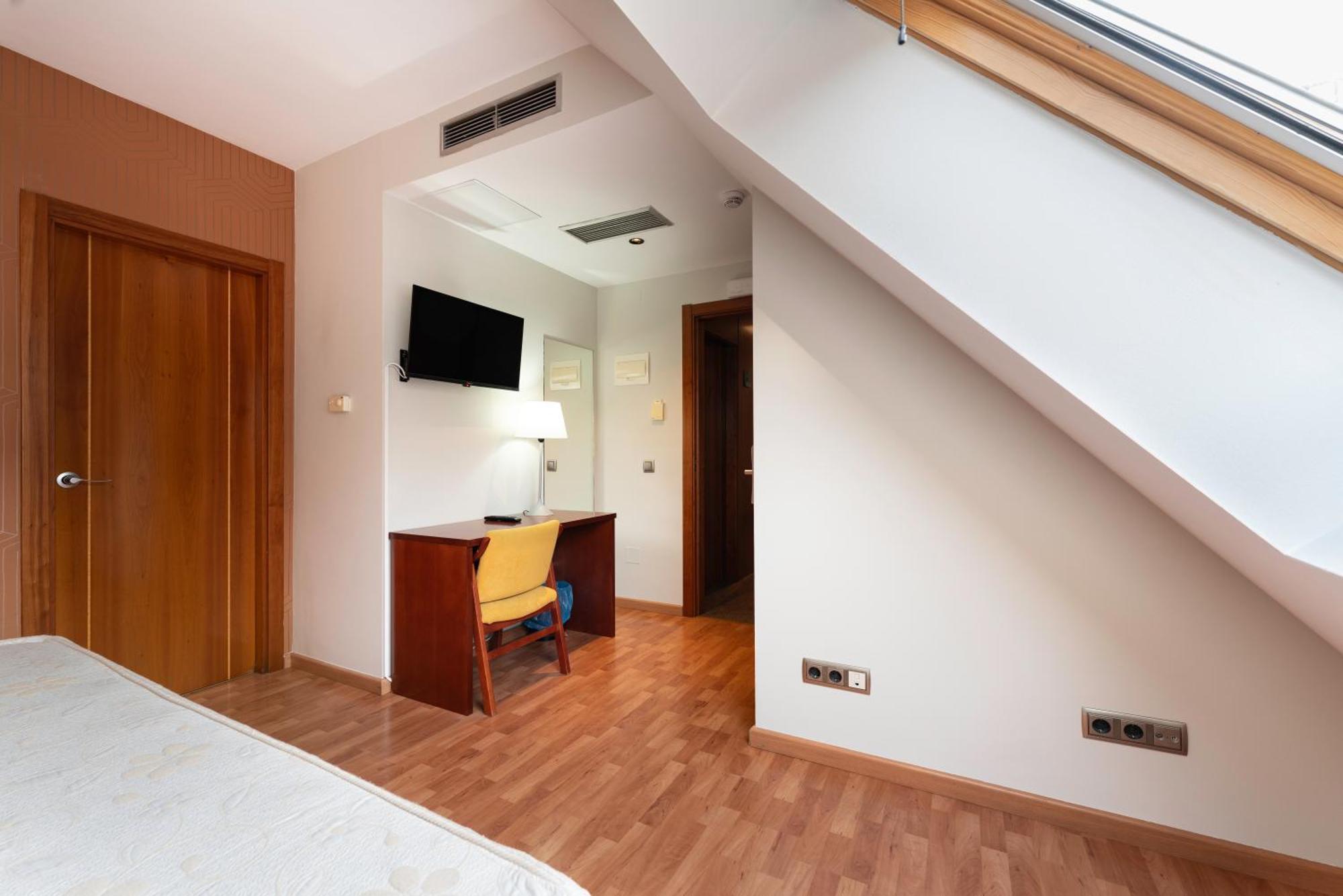 Hotel Dona Urraca ซามอรา ภายนอก รูปภาพ
